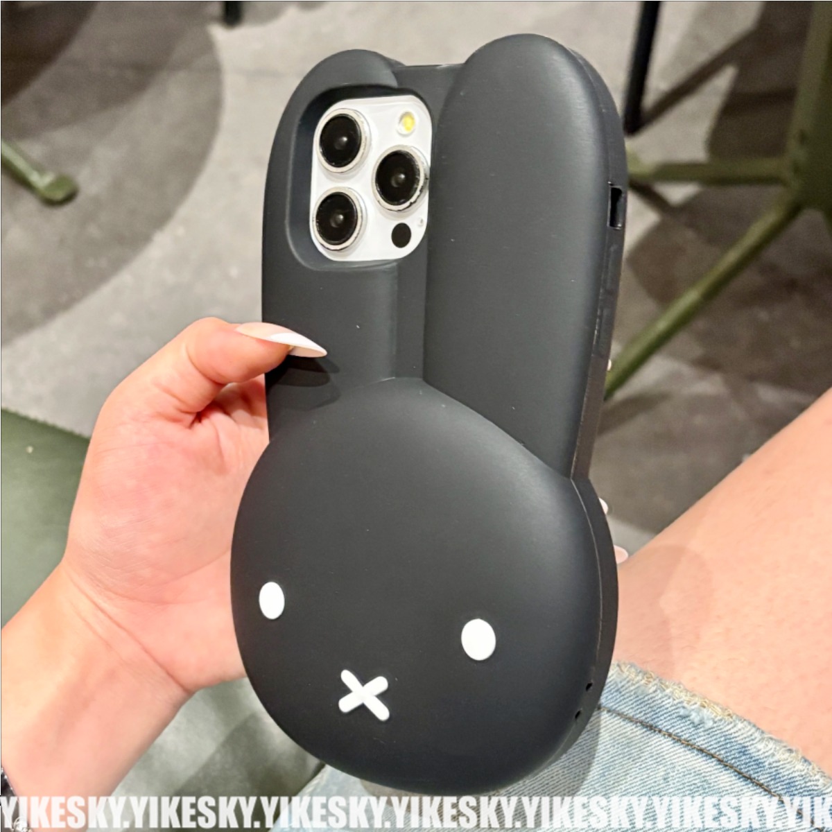 غطاء هاتف سيليكون أسود بتصميم  - مراجعة Phone Accessories Images وسعره