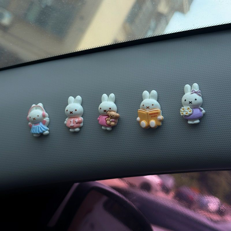 تماثيل ميفي الصغيرة اللطيفة لت - مراجعة Phone Accessories Doll وسعره