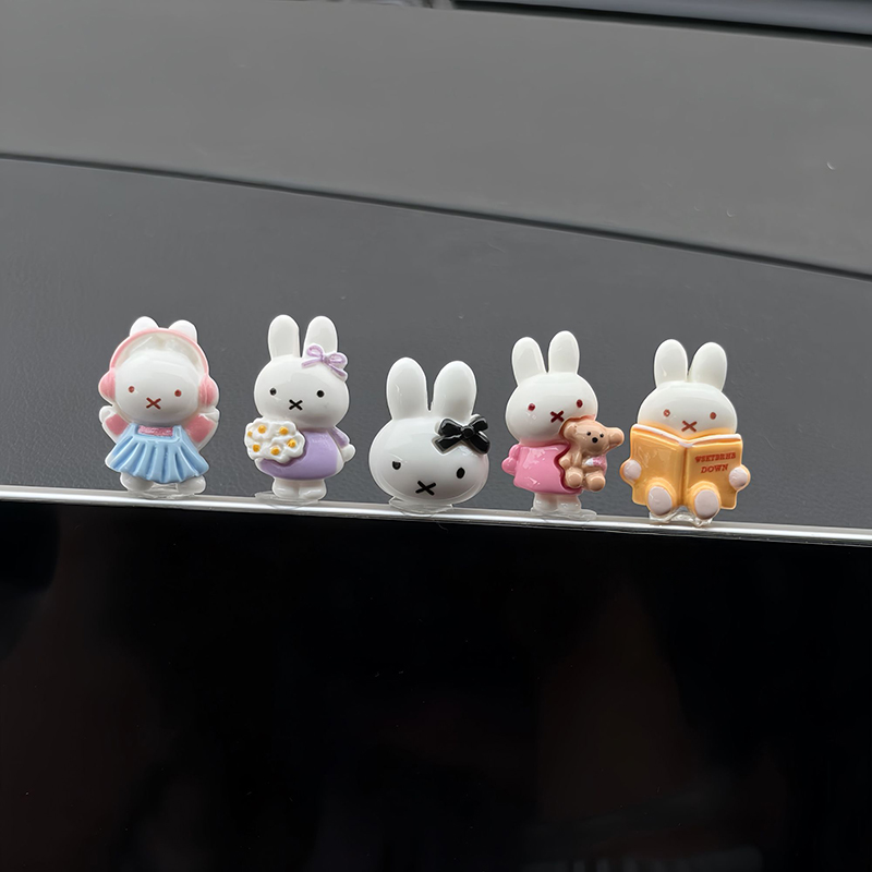 تماثيل ميفي الصغيرة اللطيفة لت - مراجعة Phone Accessories Doll وسعره